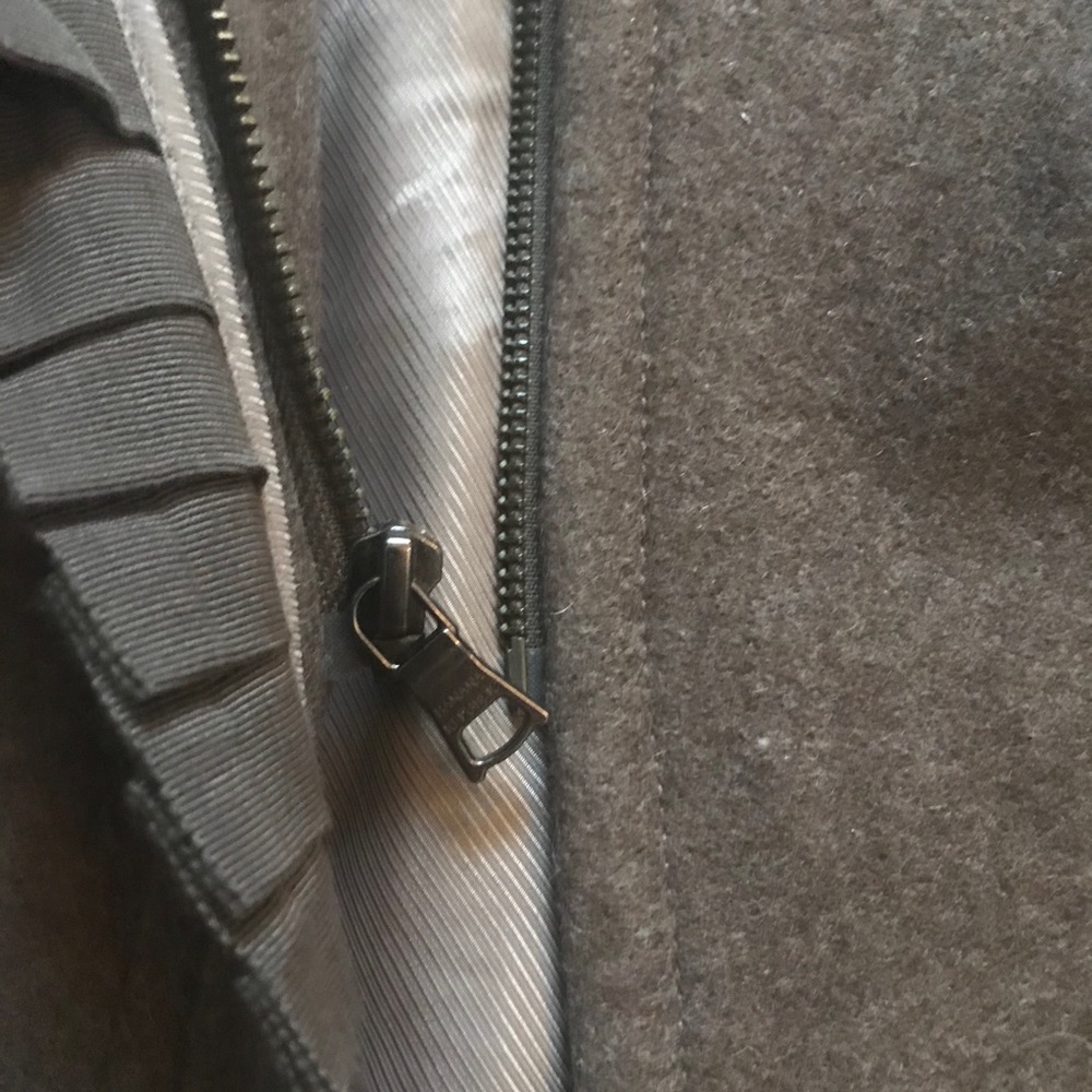 SOLD: Banana Republic Wool Italian Fabric Coat - Picture 8 of 9